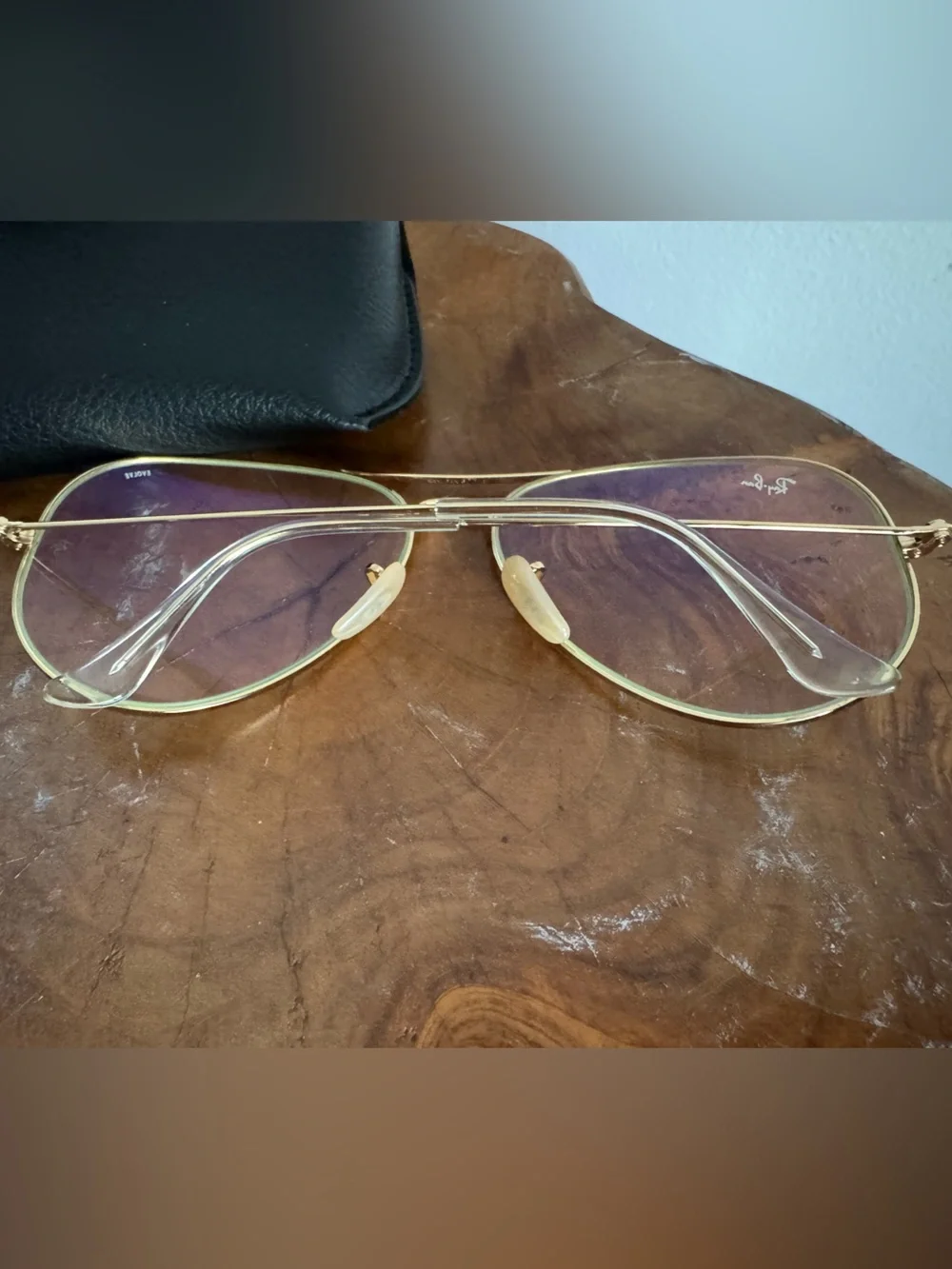 Ray-Ban RB3025 Classic Photochromic Aviator Clear Sunglasses Polshed Gold Frame